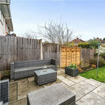 Image 2 - Henlow Road, Highters Heath, B14 5DX, United Kingdom - Townhouse for sale