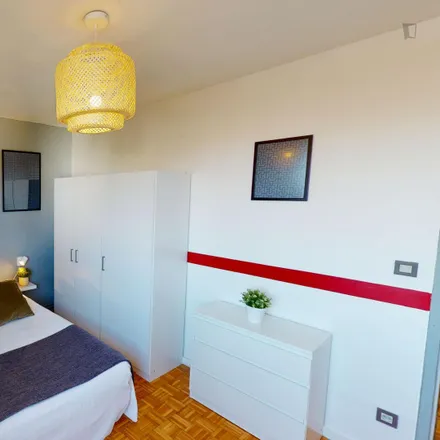 Rent this 4 bed room on 75 Rue Marius Berliet in 69008 Lyon, France