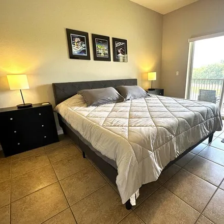 Rent this 3 bed condo on Kissimmee