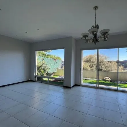 Rent this 3 bed house on Encino in Los Ángeles, 64750 Monterrey