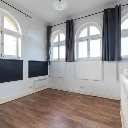 Rent this 2 bed apartment on Lansdown Court in Malvern Road, Cheltenham