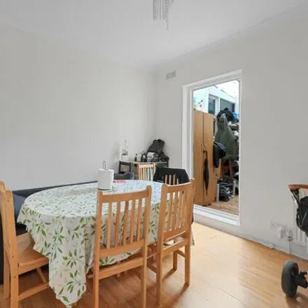 Image 3 - 117 Tower Hamlets Road, London, E7 9DD, United Kingdom - Townhouse for sale