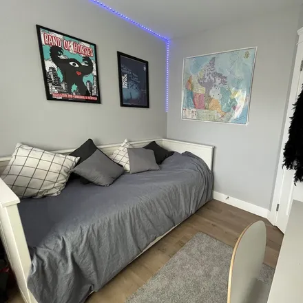 Rent this 1 bed apartment on Burnaby