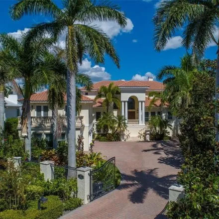 Buy this 6 bed house on 1101 North Lake Shore Drive in South Sarasota, Siesta Key