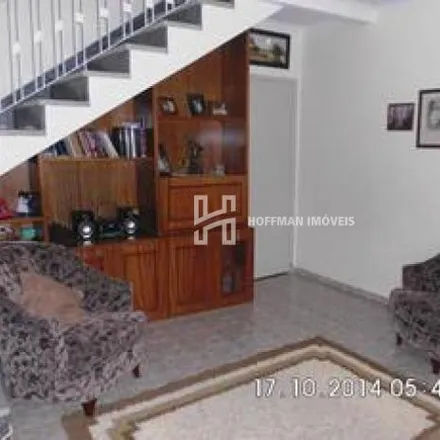 Buy this 3 bed house on Patrulheiros Mirins de São Caetano do Sul in Rua Cavalheiro Ernesto Giuliano, Oswaldo Cruz