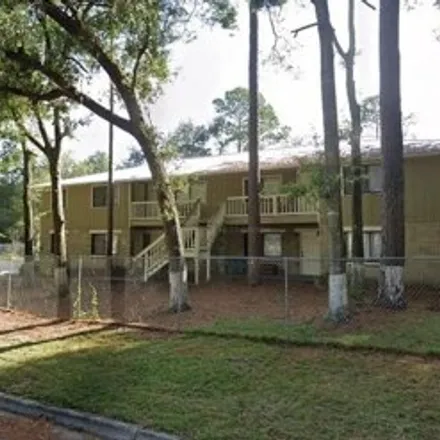 Rent this 1 bed apartment on 429 Southwest 67th Terrace in Alachua County, FL 32607