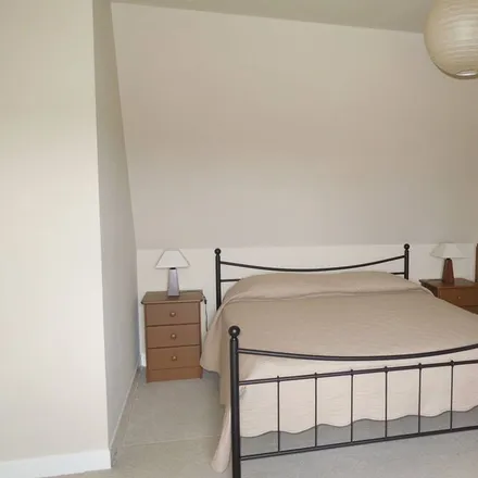 Rent this 3 bed house on 24220 Castels et Bézenac