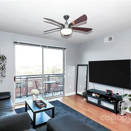 Rent this 2 bed condo on 1315 East Boulevard in Charlotte, NC 28203