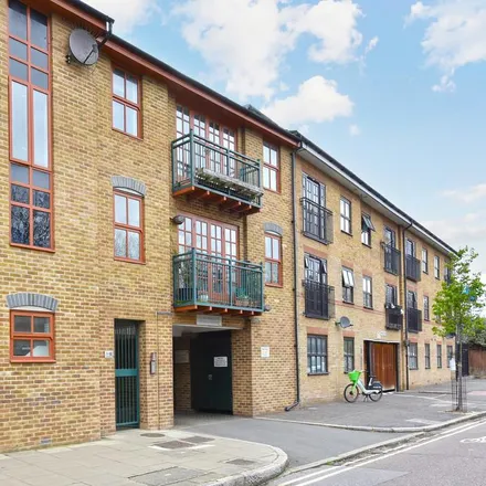 Rent this 2 bed apartment on 74-88 Wetherell Road in London, E9 7DS