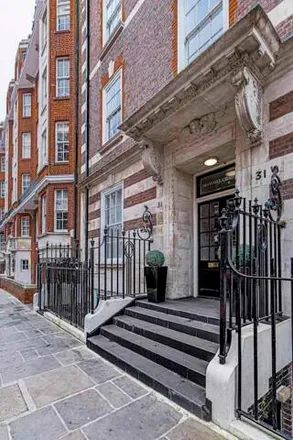 Image 8 - 10 Sloane Avenue, London, SW3 3JG, United Kingdom - Apartment for rent