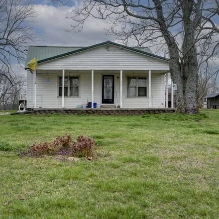 Buy this 3 bed house on North Farm Road 141 in Greene County, MO 65803