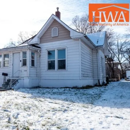 Buy this 3 bed house on 1344 York Street in Des Moines, IA 50316