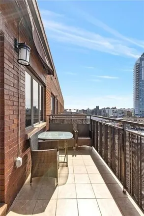 Image 3 - 2615 East 17th Street, New York, NY 11235, USA - Condo for sale