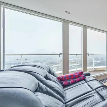 Image 2 - Dovecote House, Canada Street, Canada Water, London, SE16 6RN, United Kingdom - House for sale