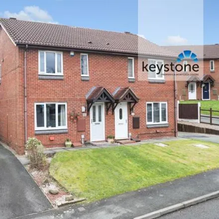 Buy this 3 bed duplex on Kestrel Close in Connah's Quay, CH5 4HQ