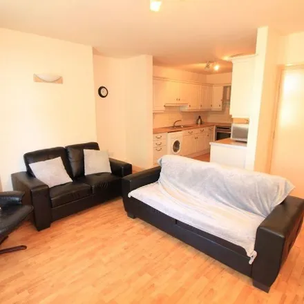 Image 1 - Apartments 1-3, 22-26 Bath Street, Nottingham, NG1 1DF, United Kingdom - Room for rent