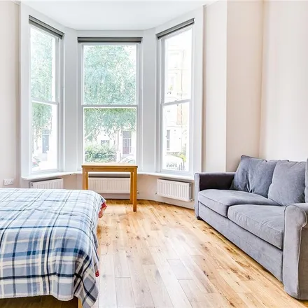 Rent this studio apartment on 35 Longridge Road in London, SW5 9SJ