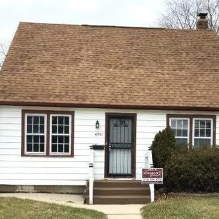 Buy this 3 bed house on 4941 North 24th Street in Milwaukee, WI 53209