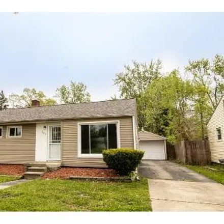 Buy this 3 bed house on 818 East Atherton Road in Flint, MI 48507