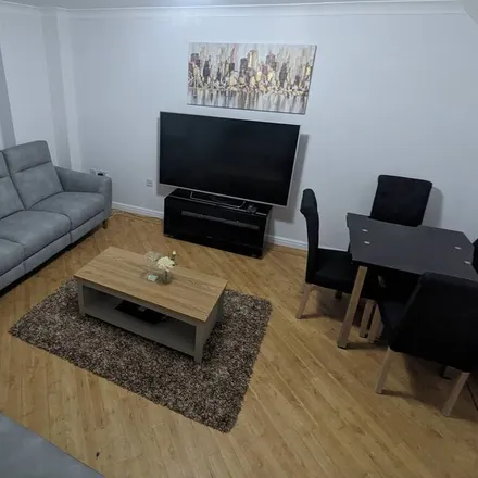 Rent this 3 bed townhouse on Chelmsley Wood in B37 6UJ, United Kingdom