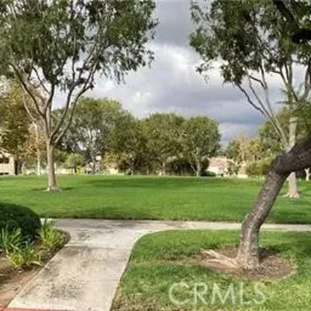 Image 5 - 2909 Pinewood Court, Fullerton, CA 92835, USA - Apartment for rent