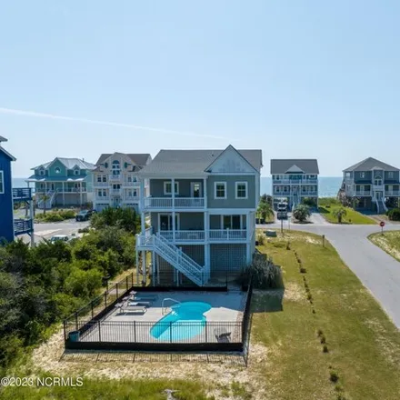 Image 7 - 21 Bottlenose Boulevard, North Topsail Beach, NC 28460, USA - House for sale