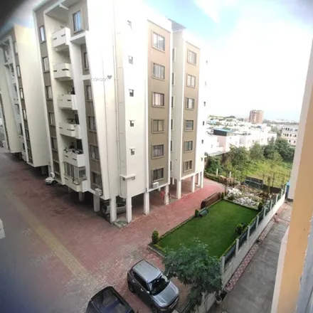 Rent this 3 bed apartment on Vyapam in Link Road 1, Bhopal District