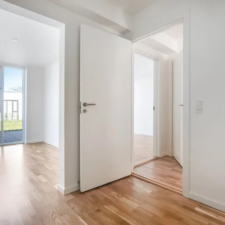 Rent this 3 bed apartment on Hedelunden 45E in 2670 Greve, Denmark