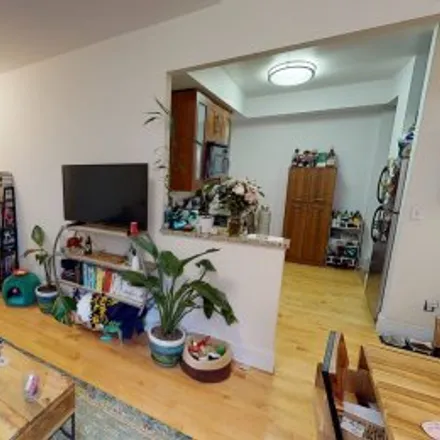 Rent this 1 bed apartment on #4,672 Washington Street in South Brookline, Brookline