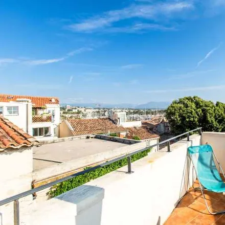 Image 2 - Antibes, Maritime Alps, France - Apartment for sale