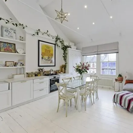 Image 1 - St Helens Gardens, London, W10 6LN, United Kingdom - Apartment for sale
