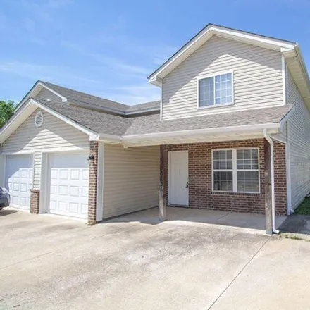 Rent this 4 bed house on 1437 Bodie Drive in Columbia, MO 65202