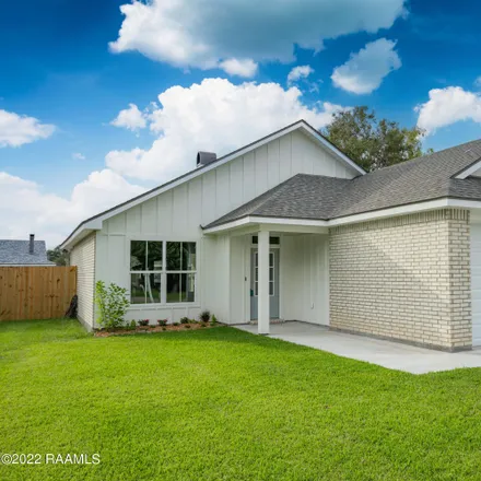 Buy this 3 bed house on 520 Kaiser Drive in Broussard, LA 70508