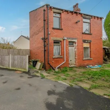 Buy this 1 bed house on Kian Stores in 87-89 Wakefield Road, Drighlington