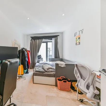 Rent this 2 bed apartment on Maya Lashes in 14 High Street, London