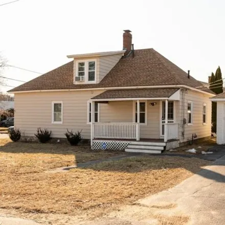 Buy this 3 bed house on 44 Garden Street in Manchester, NH 03103