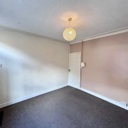 Image 7 - Calcutta Club, 8-10 Maid Marian Way, Nottingham, NG1 6HS, United Kingdom - Townhouse for rent