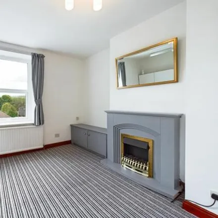 Image 2 - Park Road, Chapel En Le Frith, Derbyshire, Sk23 - Apartment for sale