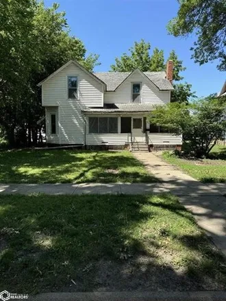 Buy this 6 bed house on 509 5th Ave in Shenandoah, Iowa