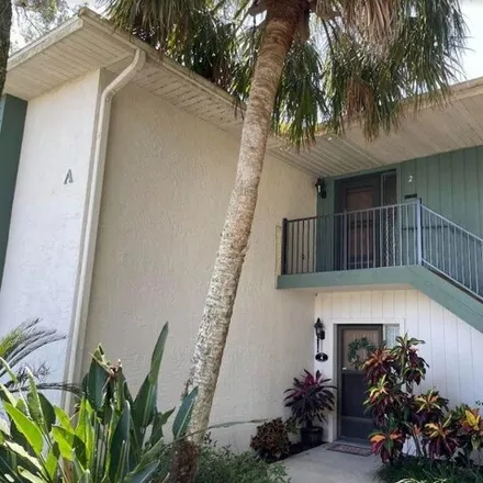 Buy this 2 bed condo on 2 Buck Cir in Haines City, Florida