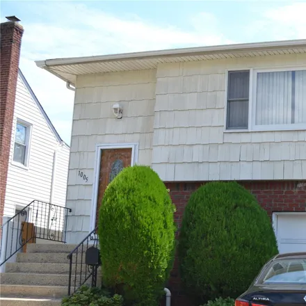 Rent this 1 bed house on 1005 Van Buren Street in Uniondale, NY 11553