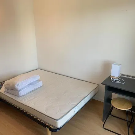 Rent this 1 bed apartment on Maison des maires in Rue du Clon, 49007 Angers