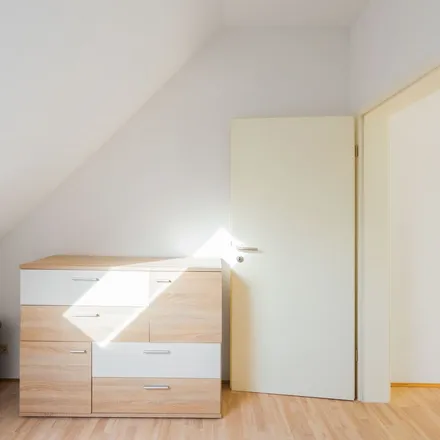Rent this 2 bed apartment on Rendeler Straße 36 in 60385 Frankfurt, Germany