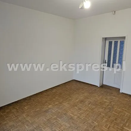 Image 1 - Łaska 2B, 98-220 Zduńska Wola, Poland - Apartment for rent