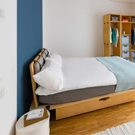 Rent this 4 bed room on WestendGate in Hamburger Allee, 60486 Frankfurt
