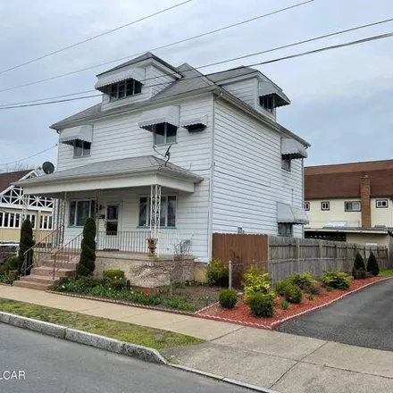 Buy this 4 bed house on Wyoming Valley Presbyterian Church in 2 Lockhart Street, Wilkes-Barre