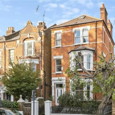 Image 7 - Prince of Wales Drive, London, SW11 4SD, United Kingdom - House for sale