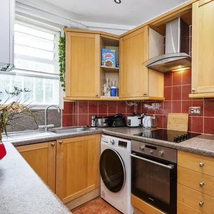 Rent this 2 bed apartment on Victoria Chambers in Paul Street, London