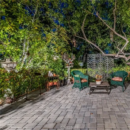 Image 3 - 21601 Cezanne Place, Los Angeles, CA 91364, USA - House for sale