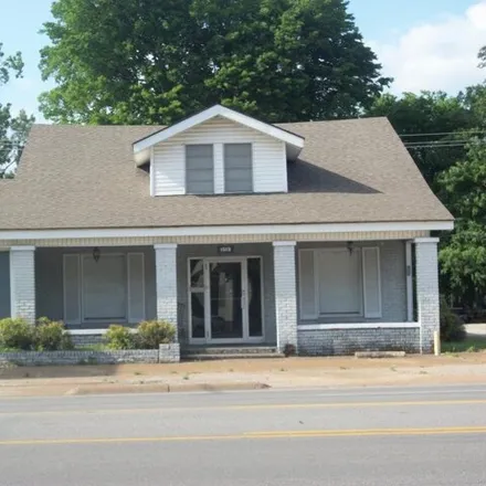 Buy this 1 bed house on 1599 Malcolm Avenue in Newport, AR 72112